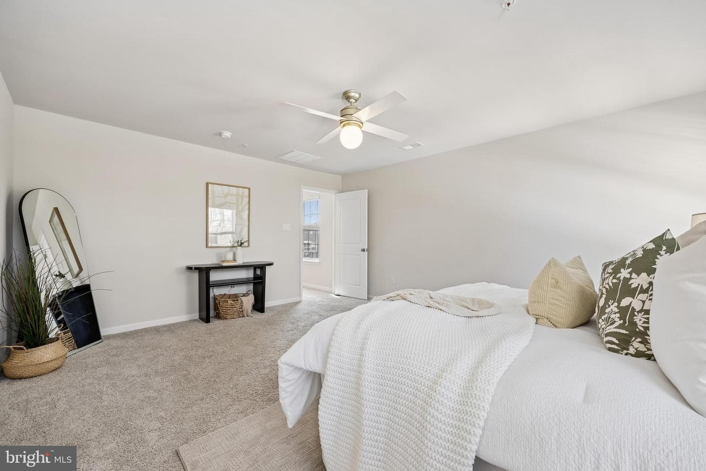 5812 Haller Place photo 35