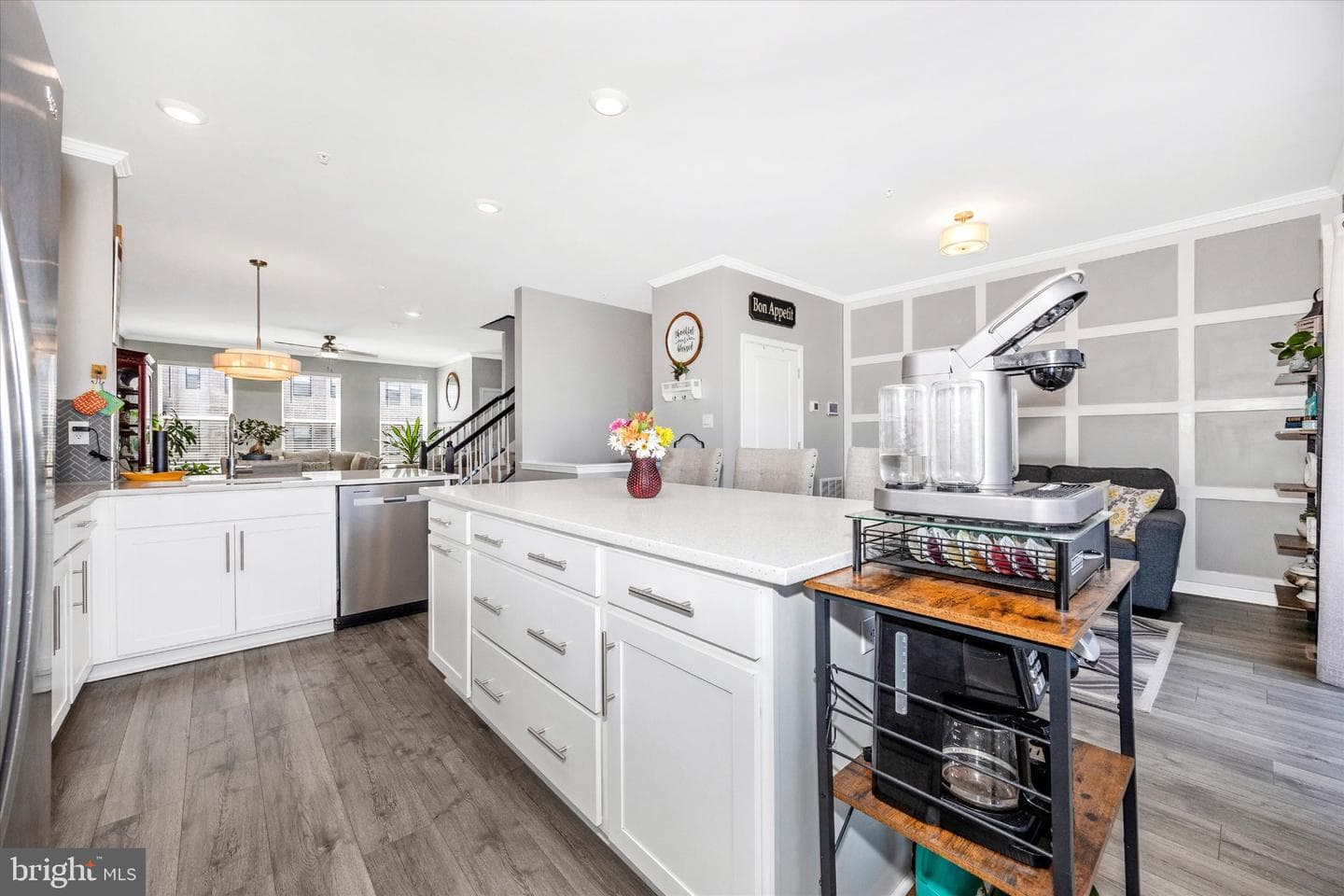 867 Amity Street photo 19