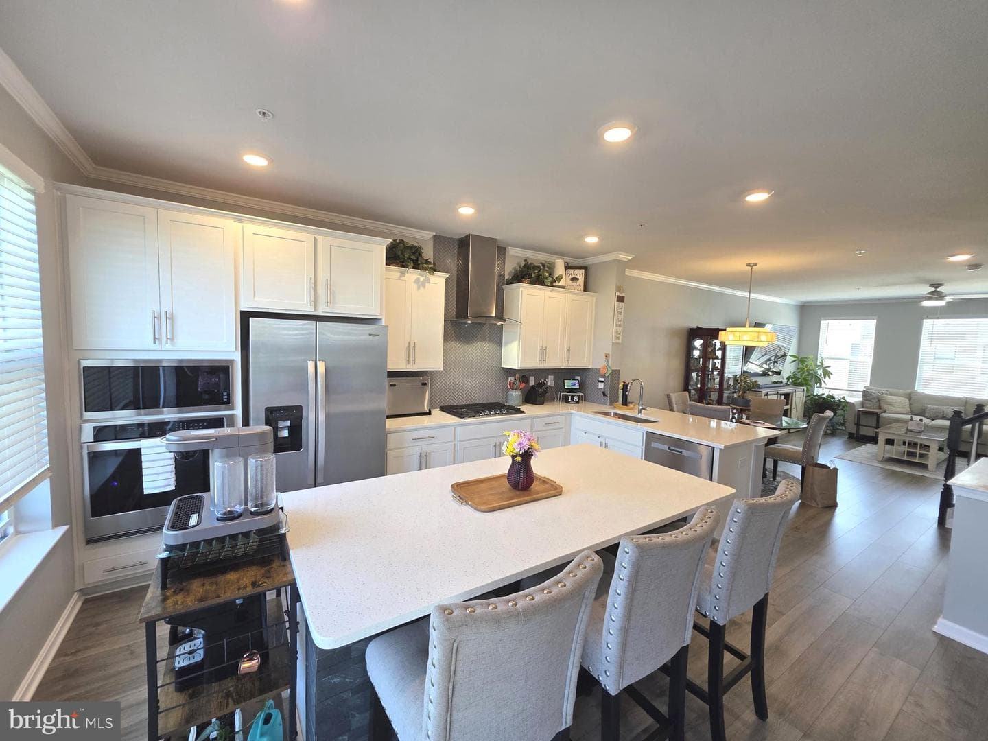 867 Amity Street photo 25