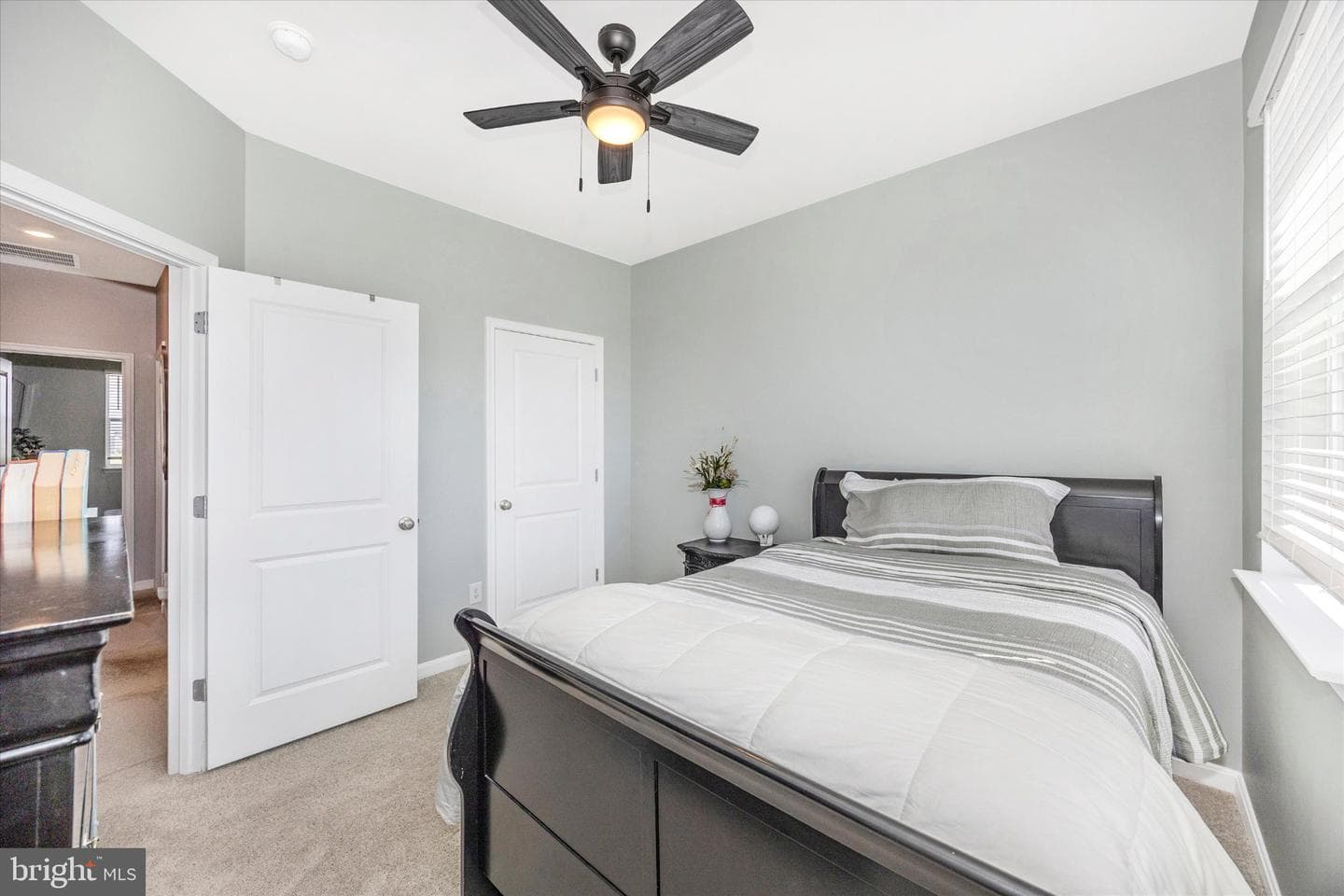 867 Amity Street photo 43