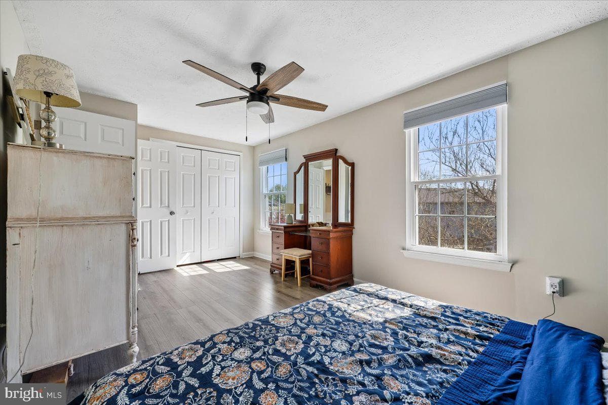 1476 Dockside Court photo 16