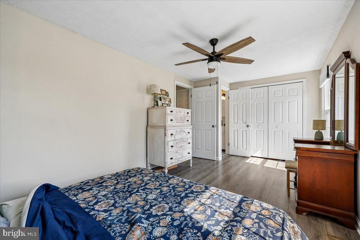 1476 Dockside Court photo 17