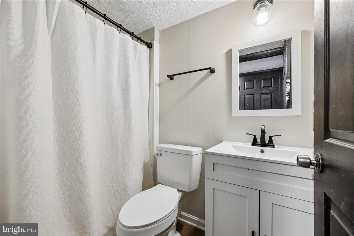1476 Dockside Court photo 27