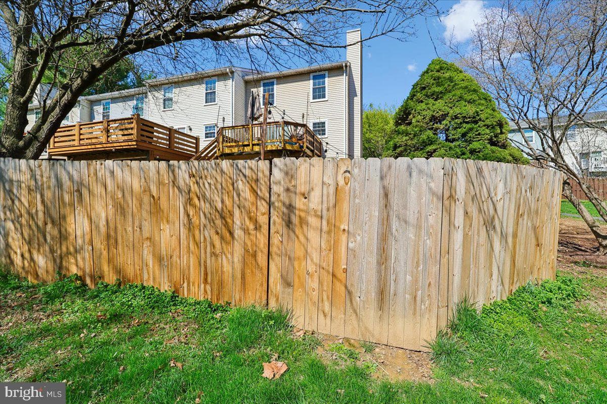 1476 Dockside Court photo 34