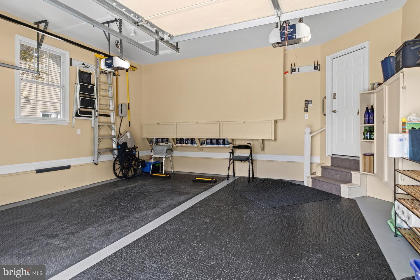 7 Derr Lane photo 32
