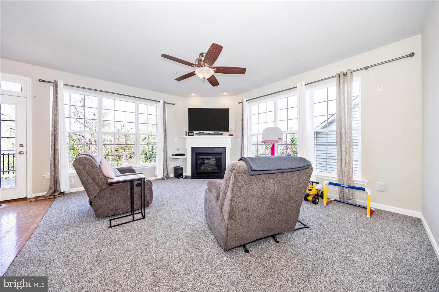 705 Sewell Drive photo 8