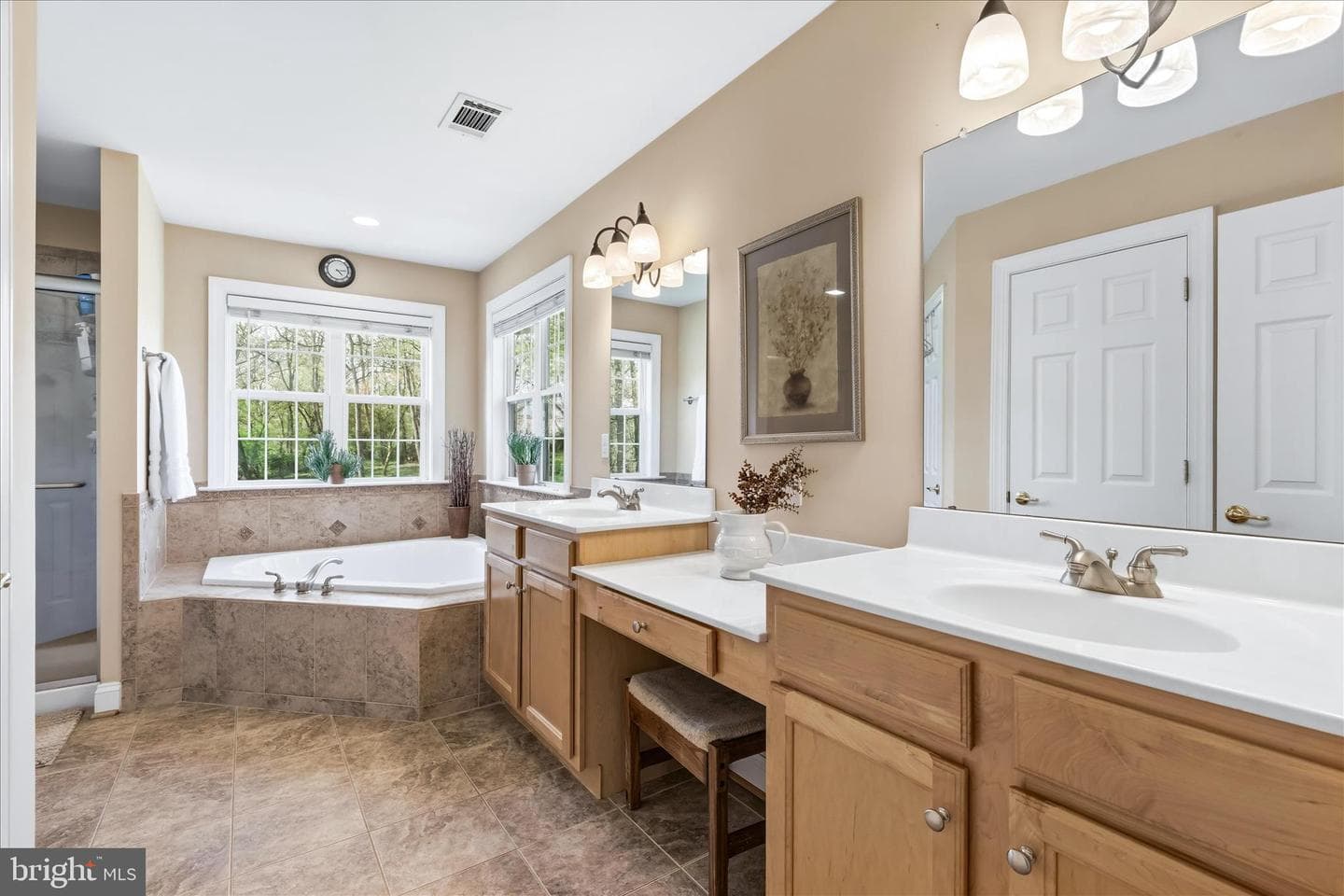 10848 Wolfsville Road photo 33