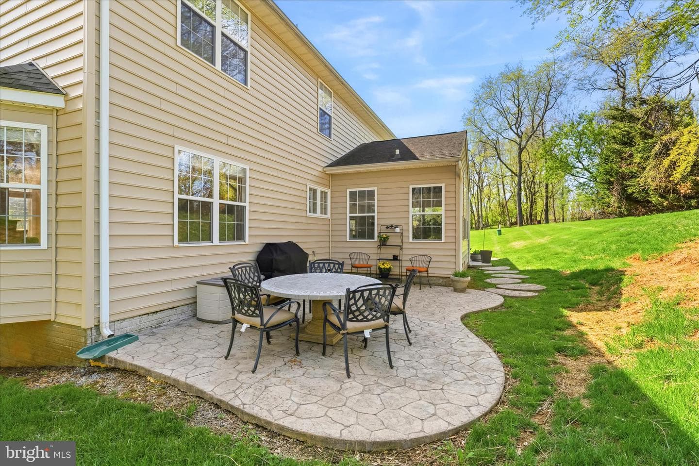 10848 Wolfsville Road photo 55
