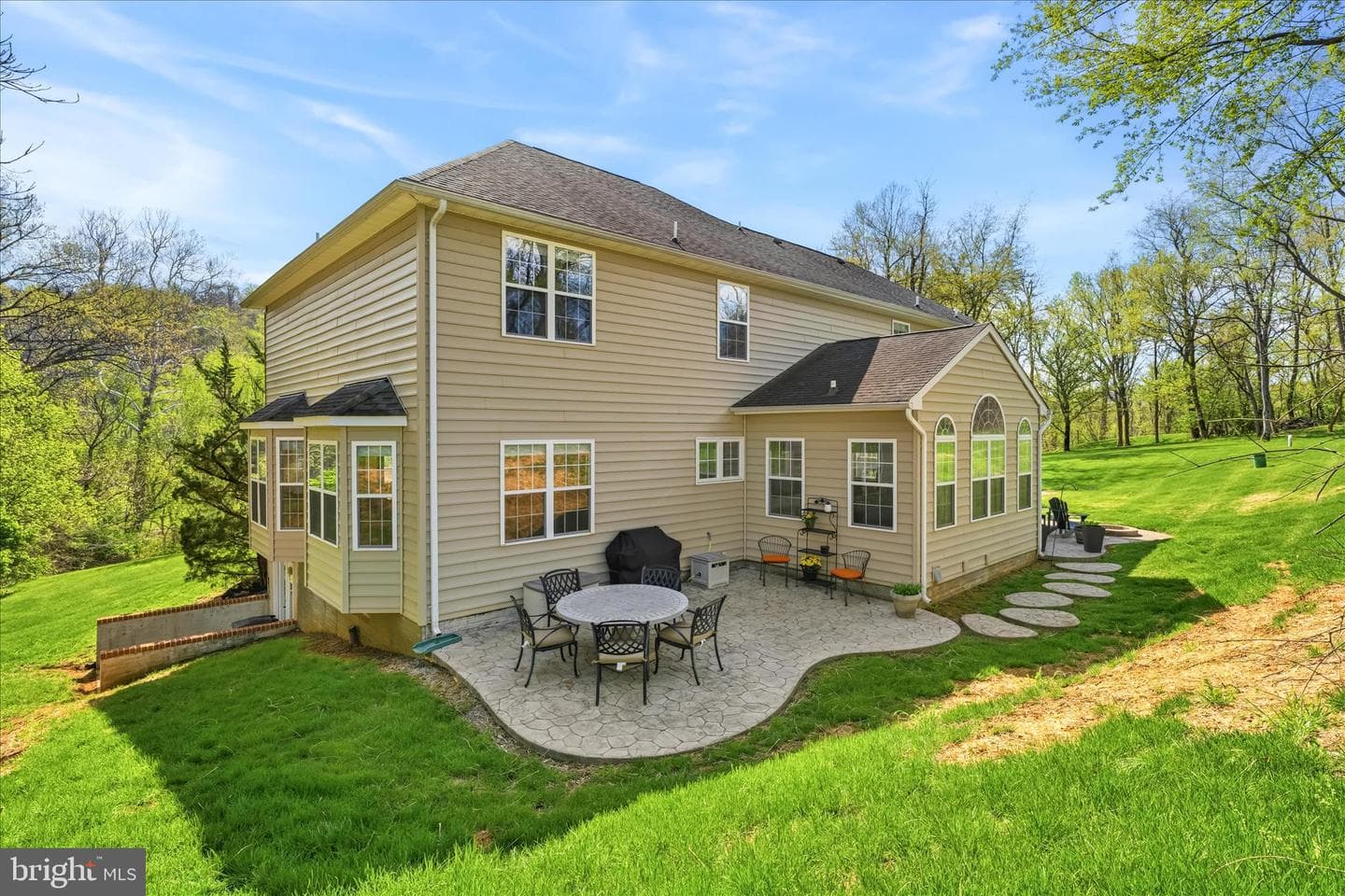 10848 Wolfsville Road photo 58