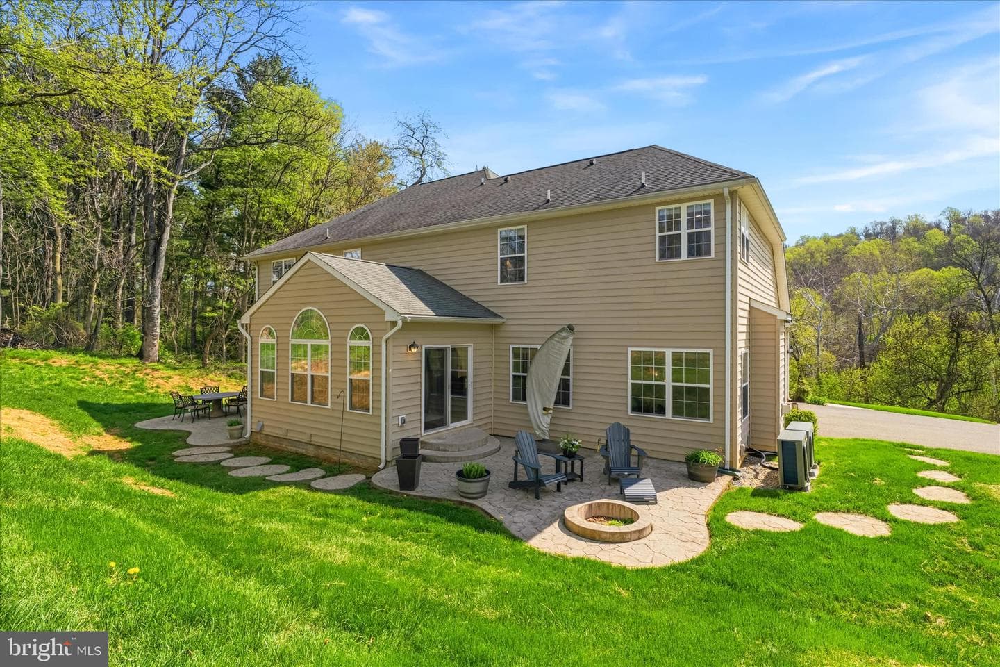 10848 Wolfsville Road photo 59