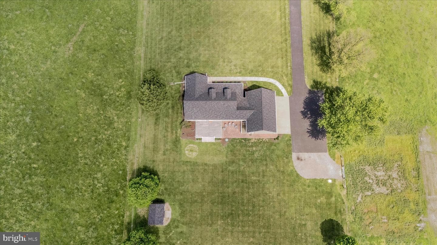 5955 Oland Road photo 45