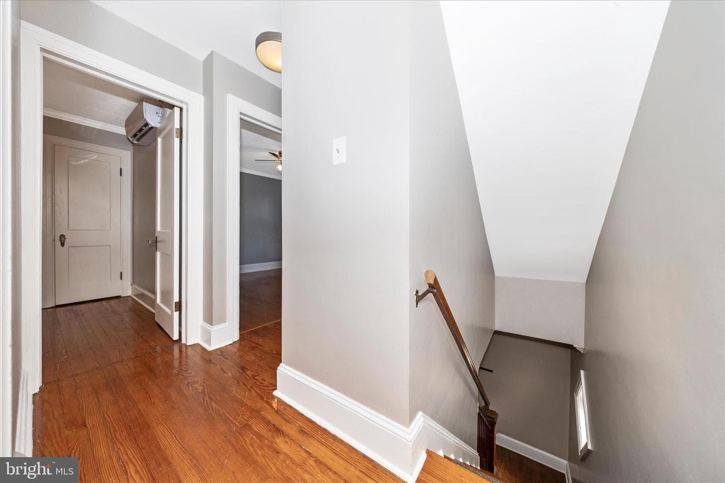 209 Monroe Avenue photo 20