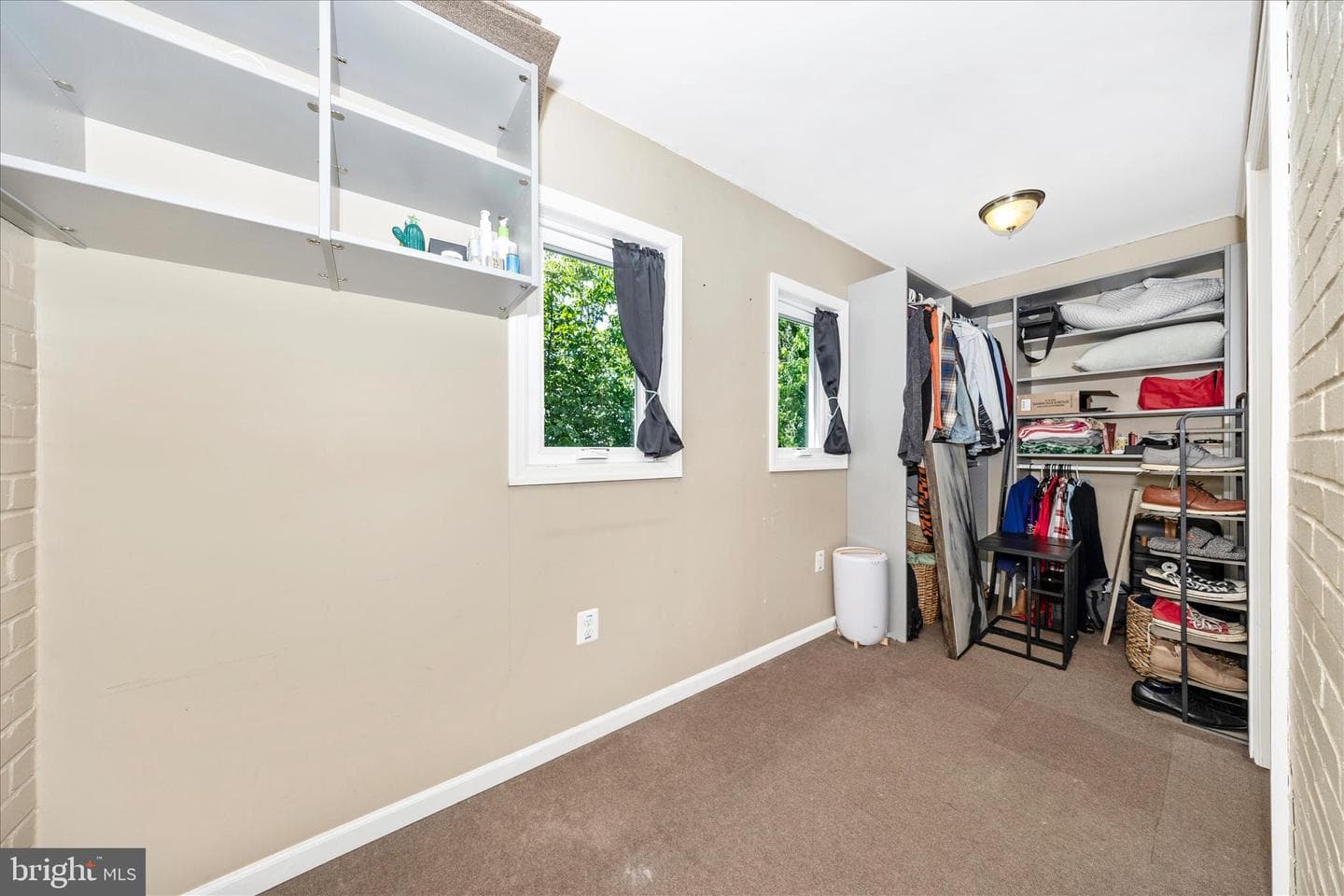 209 Monroe Avenue photo 25