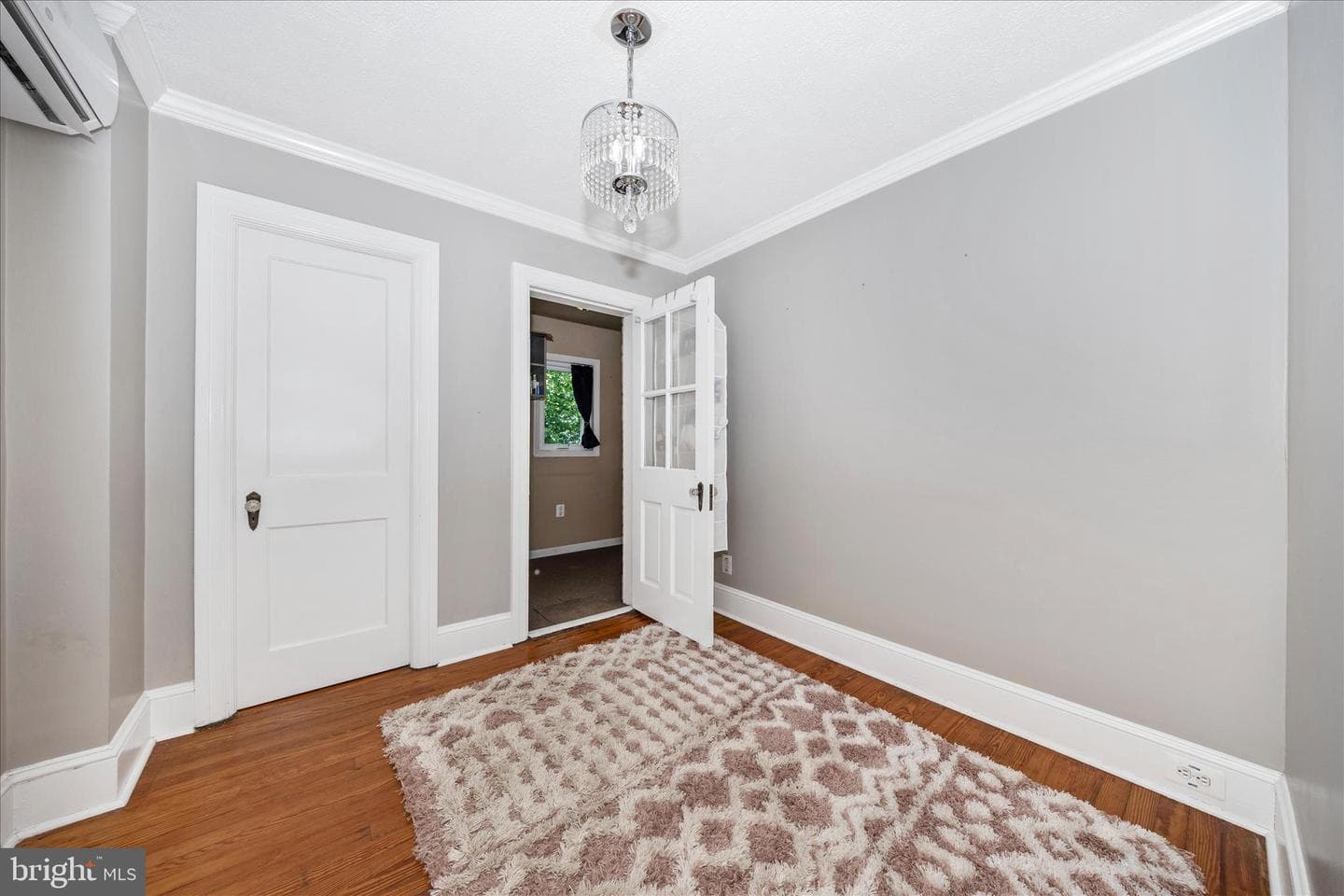 209 Monroe Avenue photo 27