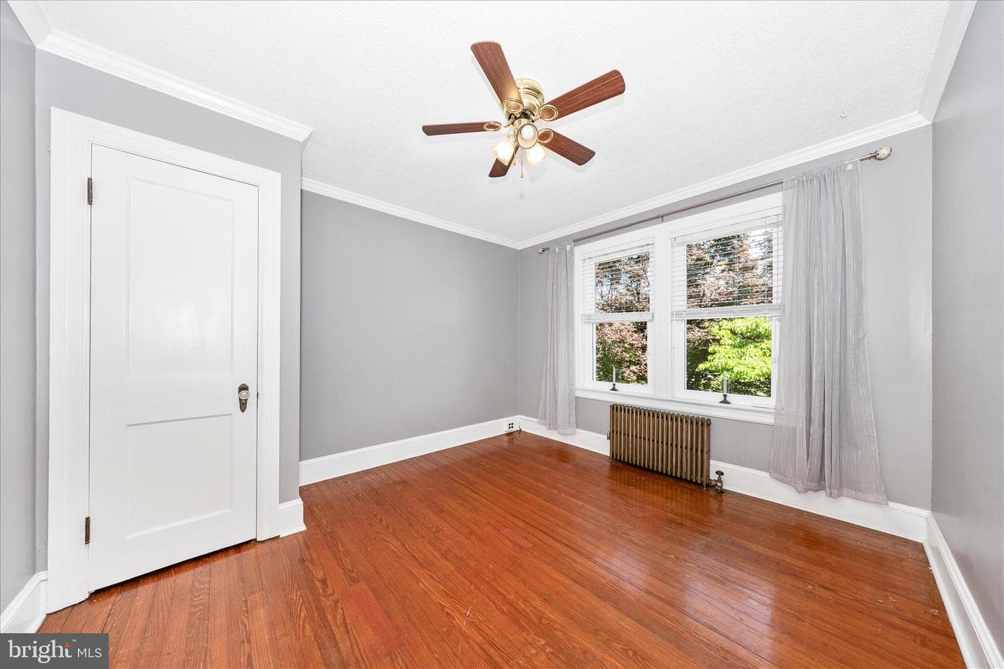 209 Monroe Avenue photo 30