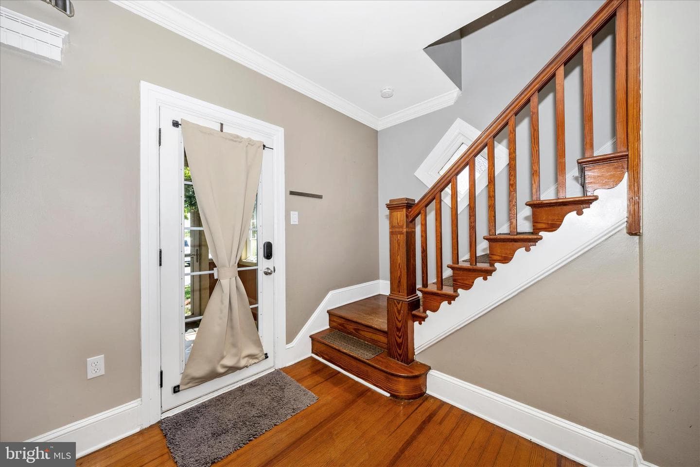 209 Monroe Avenue photo 4