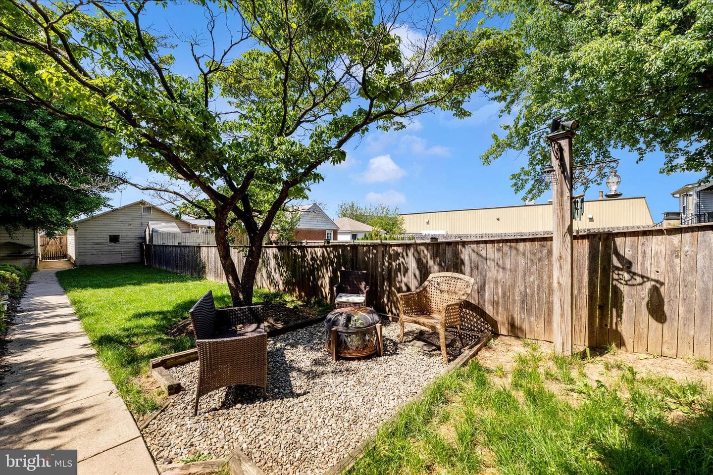 209 Monroe Avenue photo 48