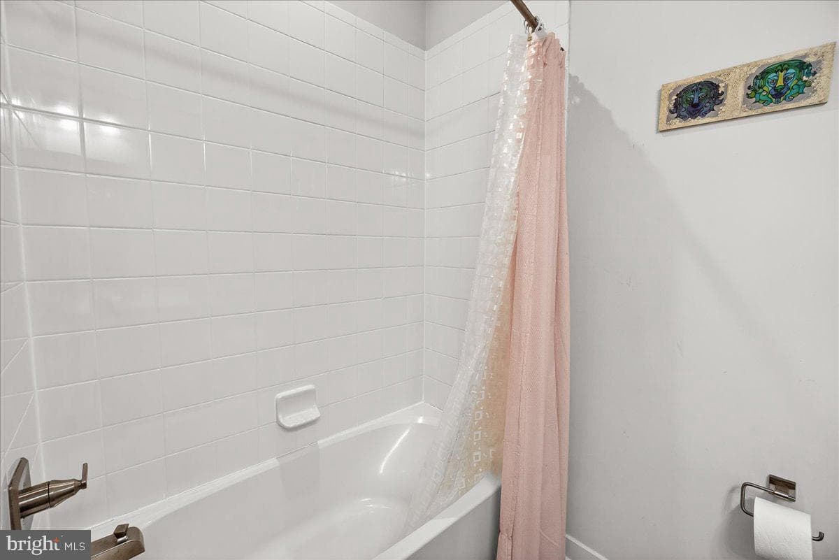 10115 Fosset Street photo 29