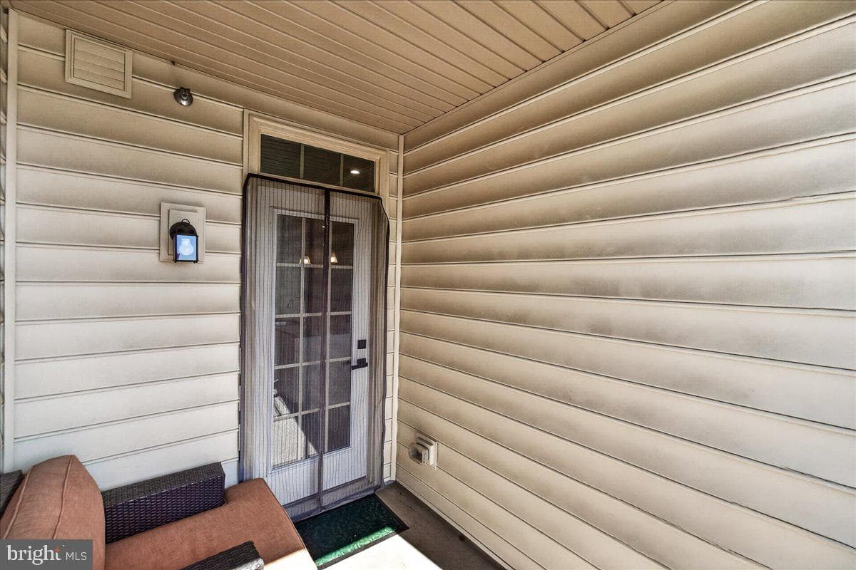 10115 Fosset Street photo 31