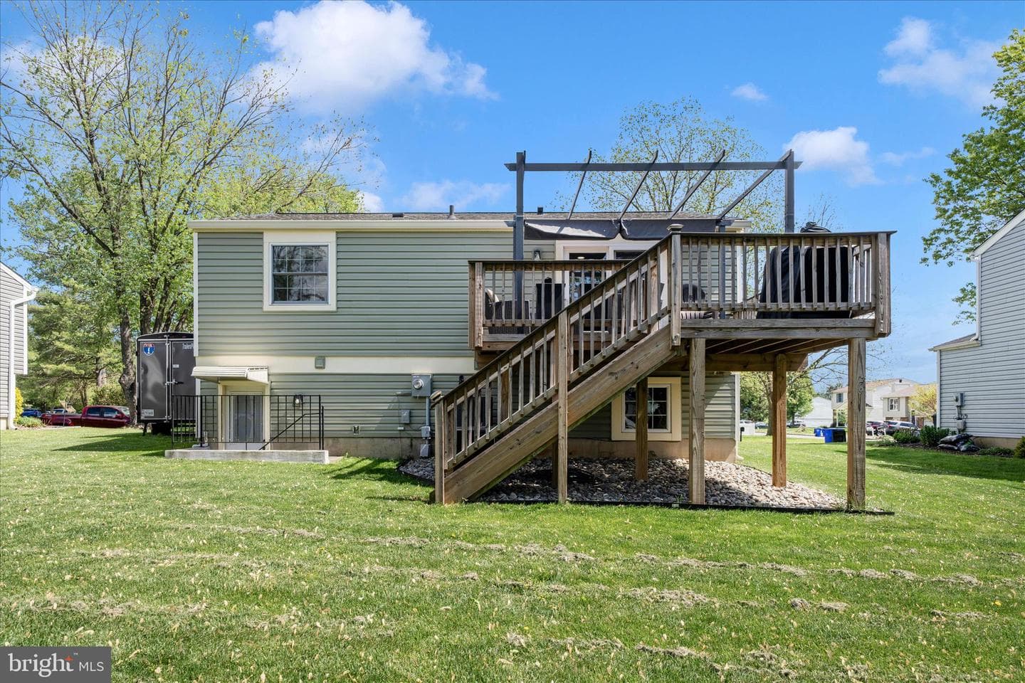 5696 Pebble Drive photo 30