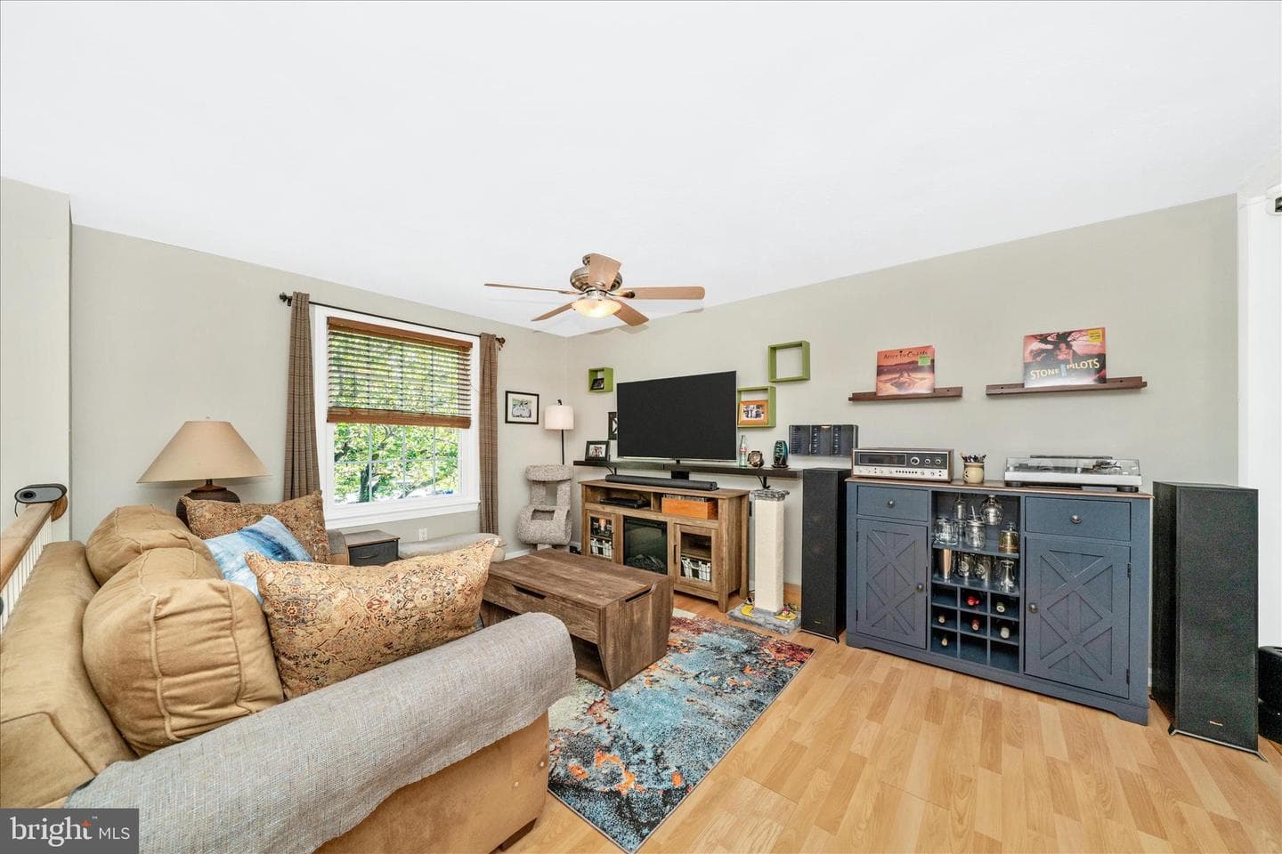 5696 Pebble Drive photo 6