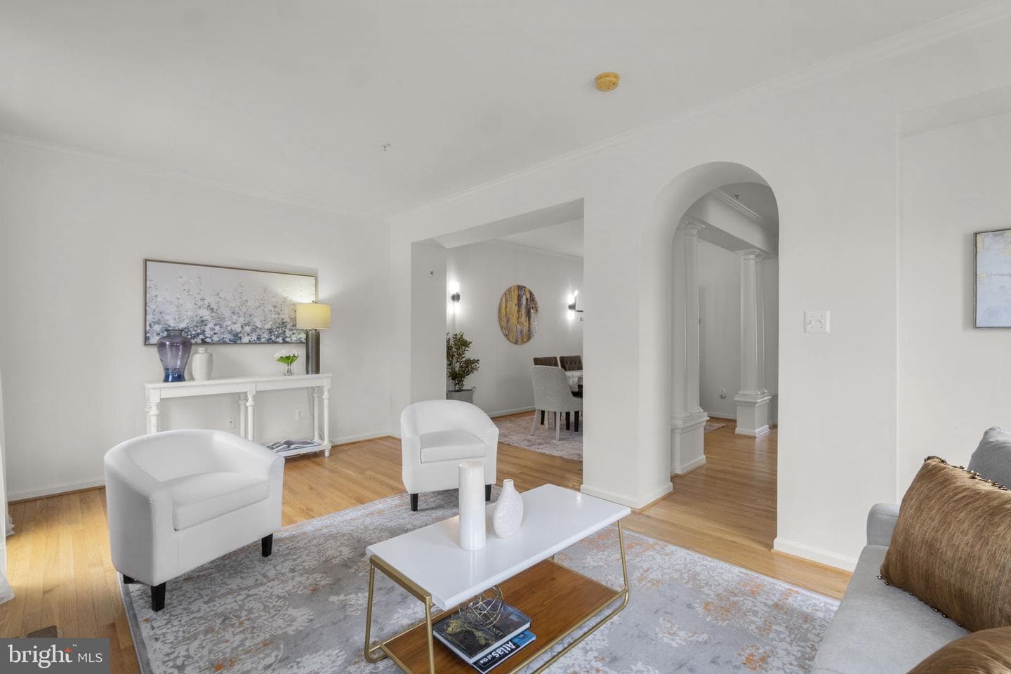 2553 Island Grove Boulevard photo 4