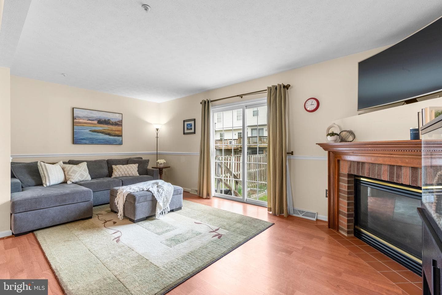 5609 Queen Anne Court photo 9