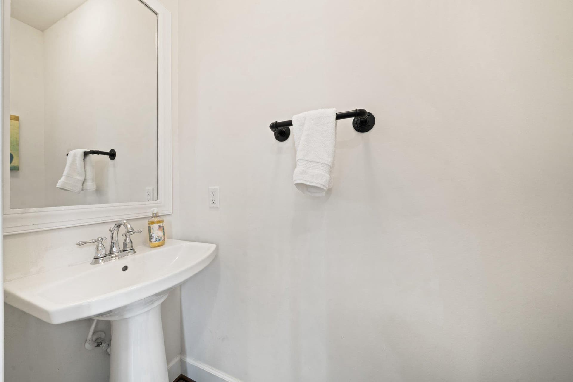 9920 Arapahoe Road photo 15