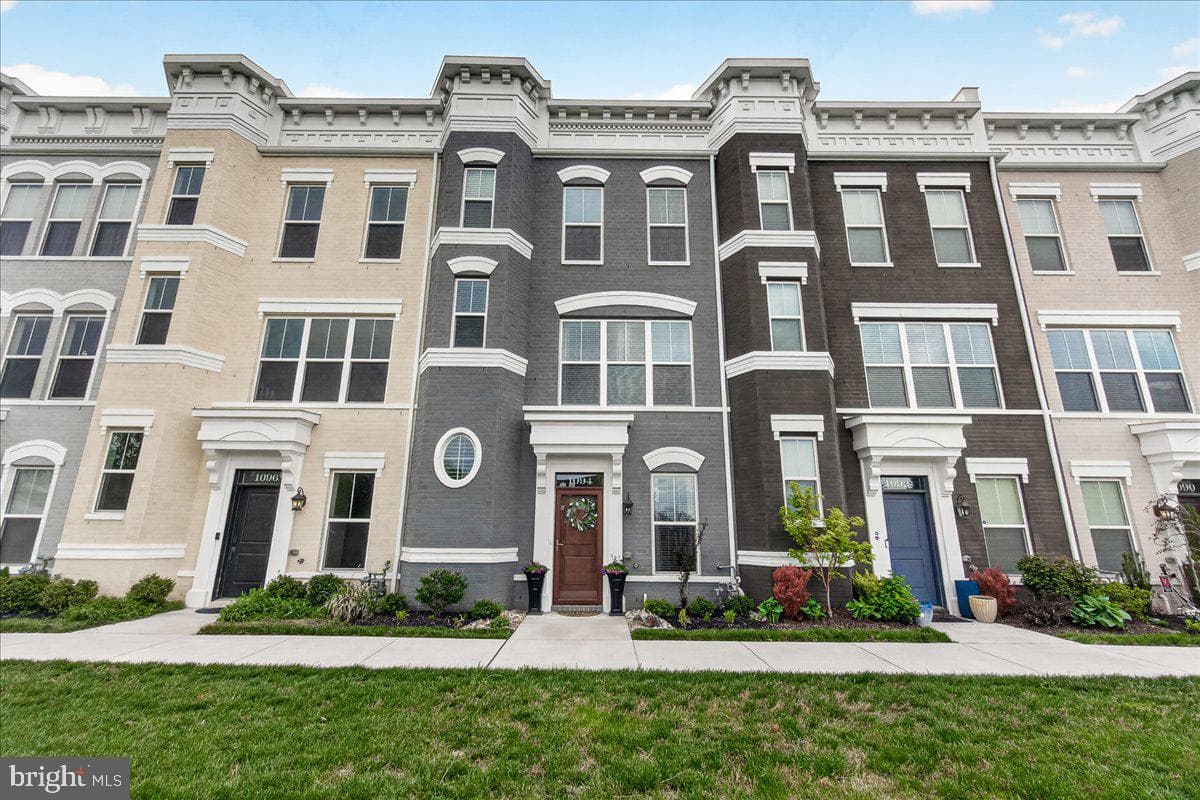 1094 Holden Road, Frederick