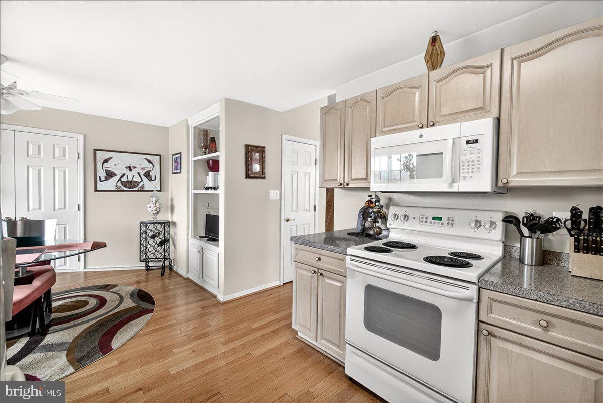 595 Cawley Drive #4 3c photo 17