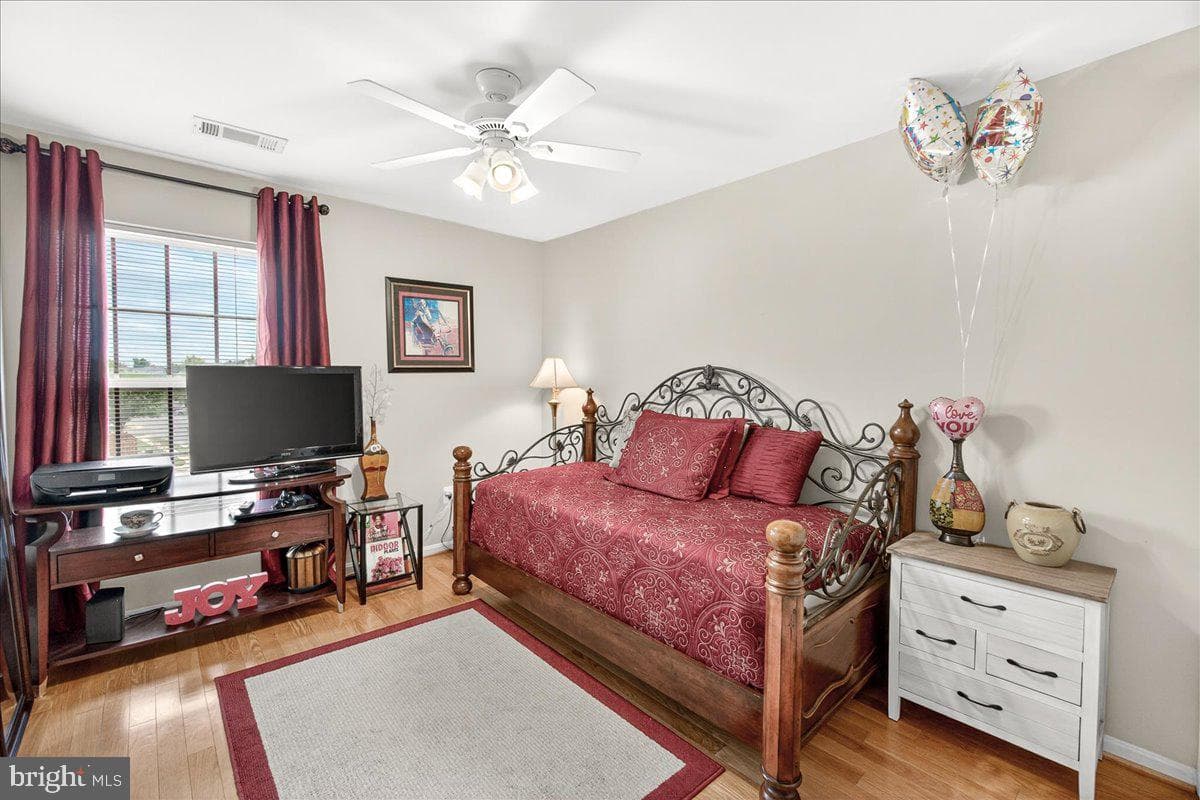595 Cawley Drive #4 3c photo 19