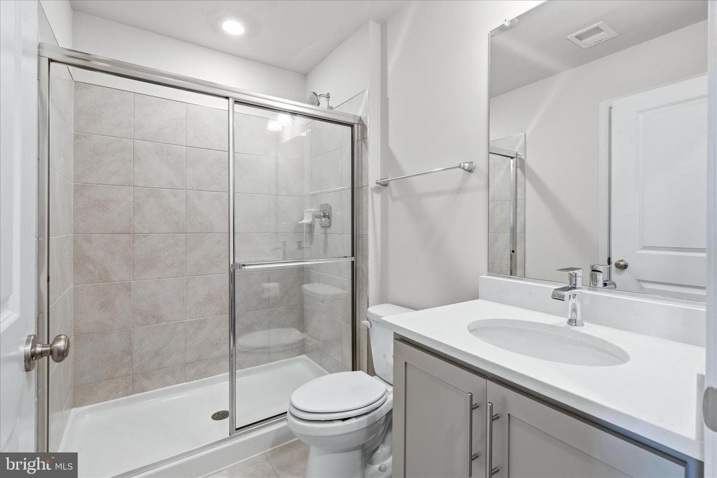 415 Union Street photo 8