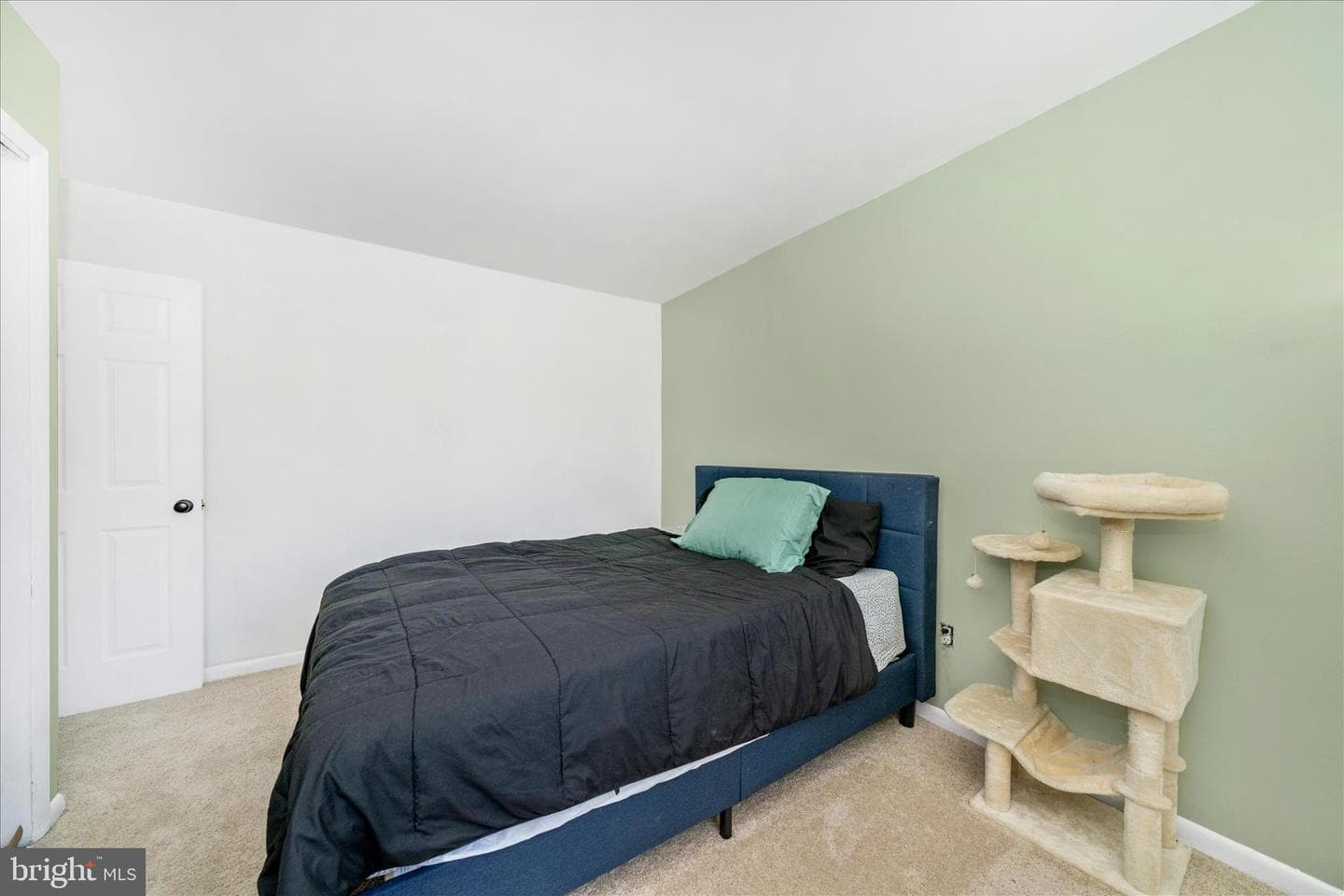 8801 Eureka Lane photo 32