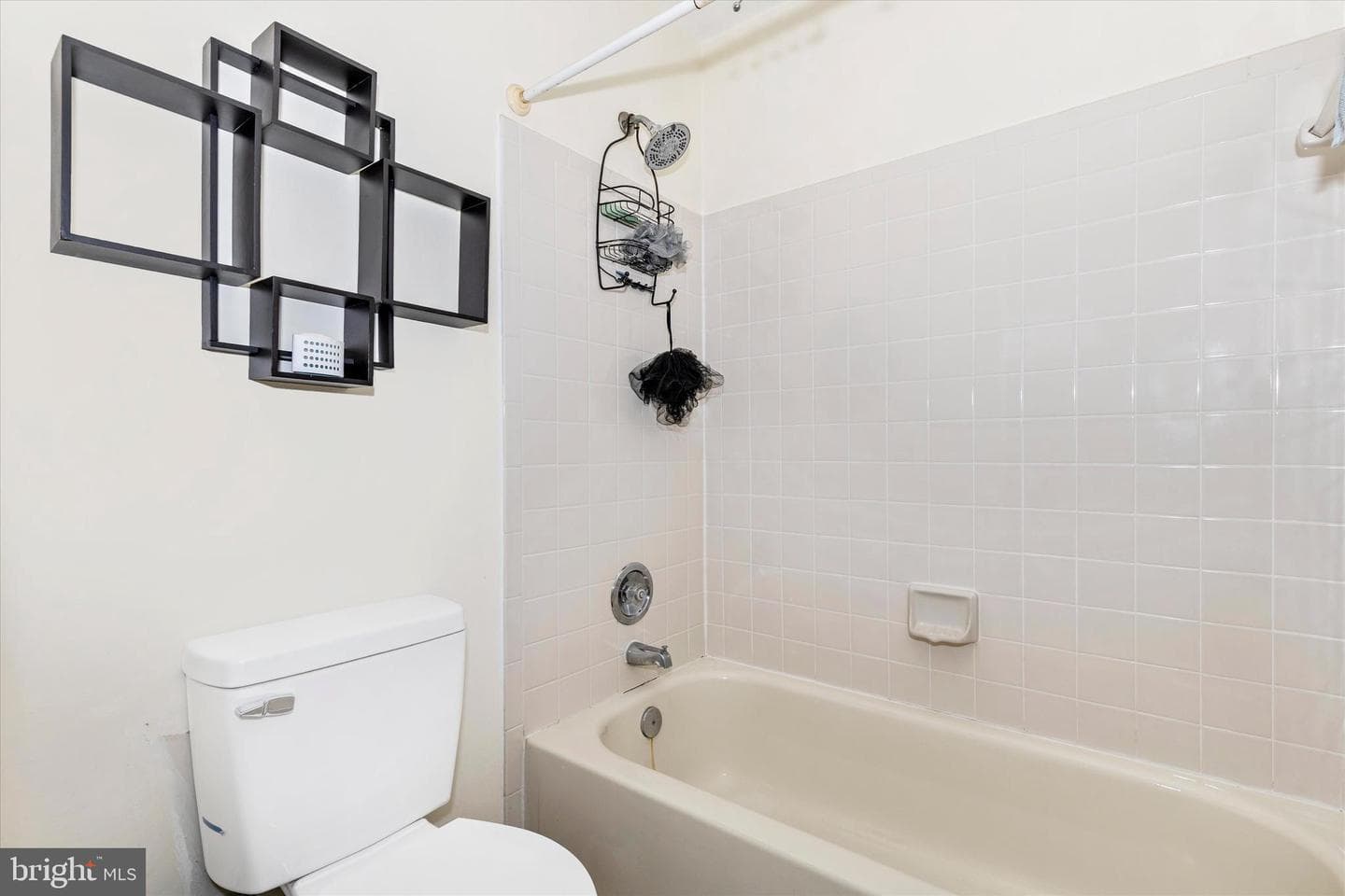 7083 Gresham Court W photo 21