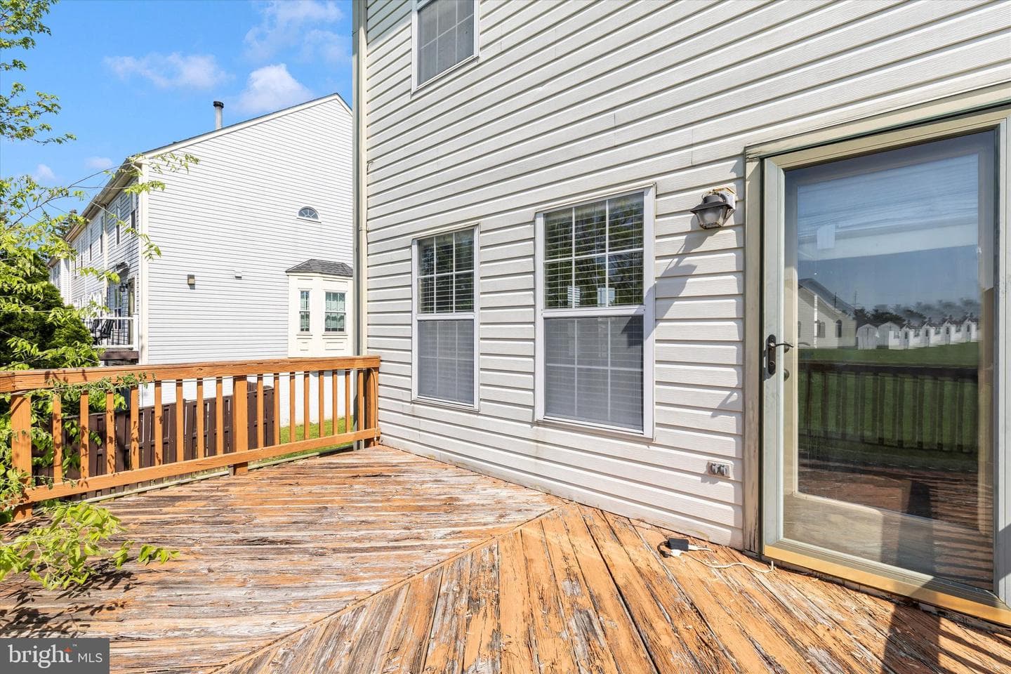 7083 Gresham Court W photo 45