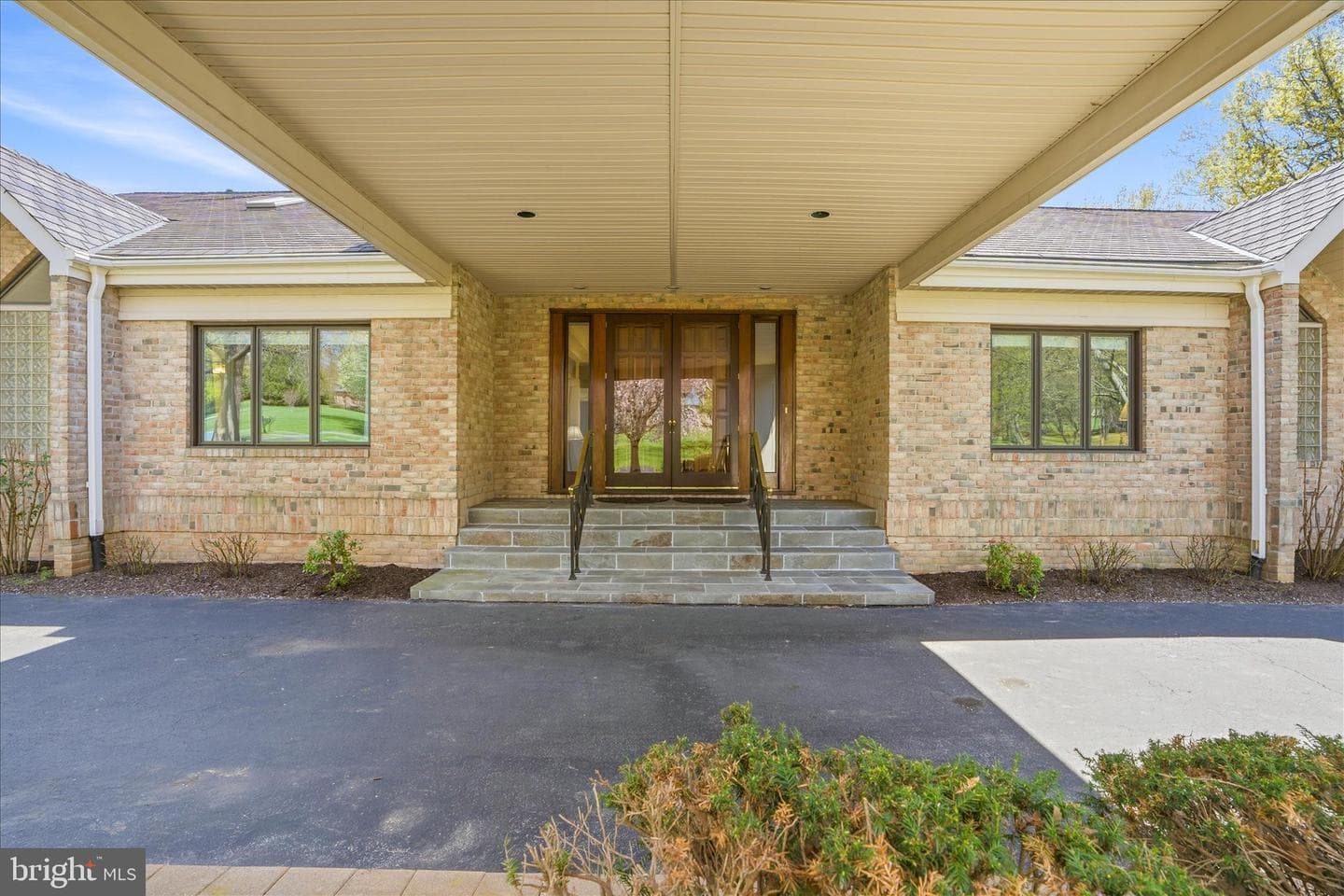 5993 White Flint Drive photo 8