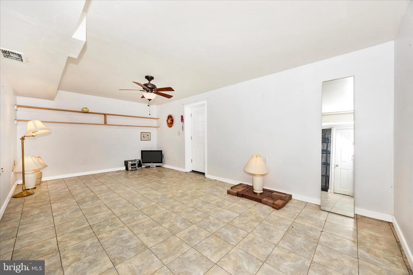 9549 Fingerboard Road photo 34