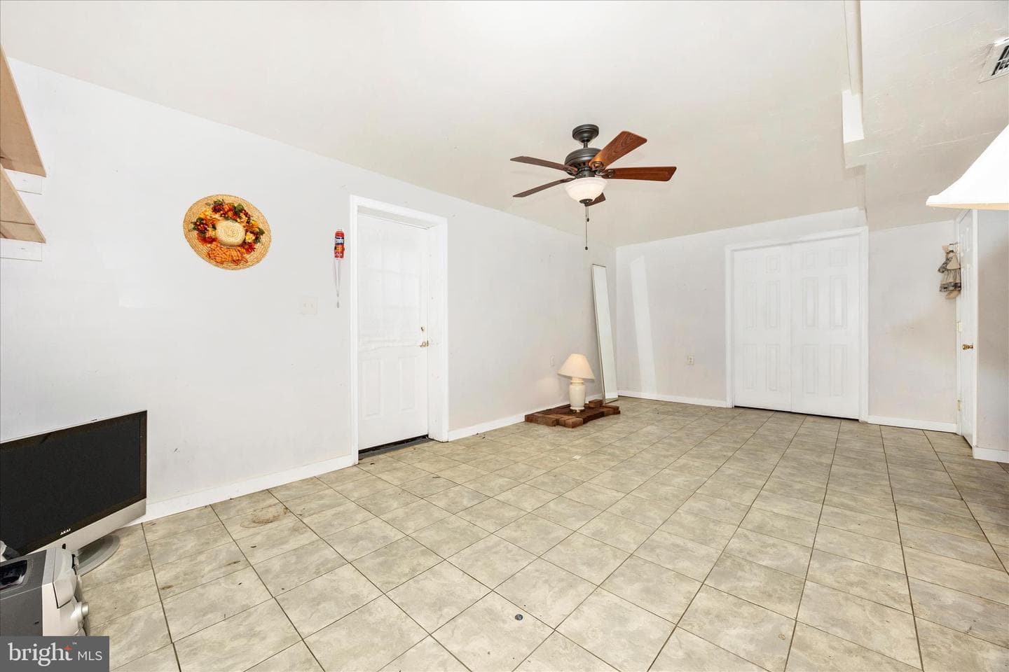 9549 Fingerboard Road photo 36