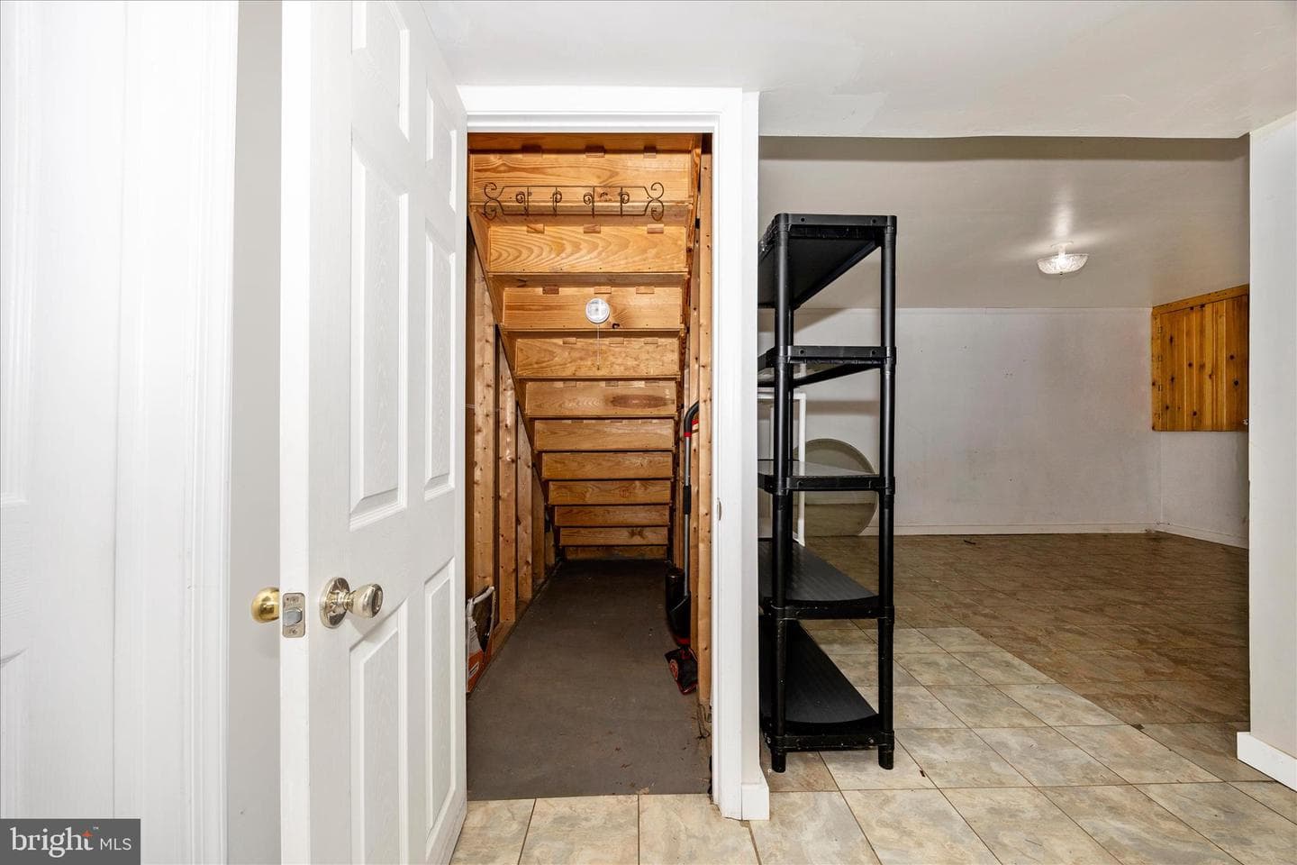 9549 Fingerboard Road photo 38