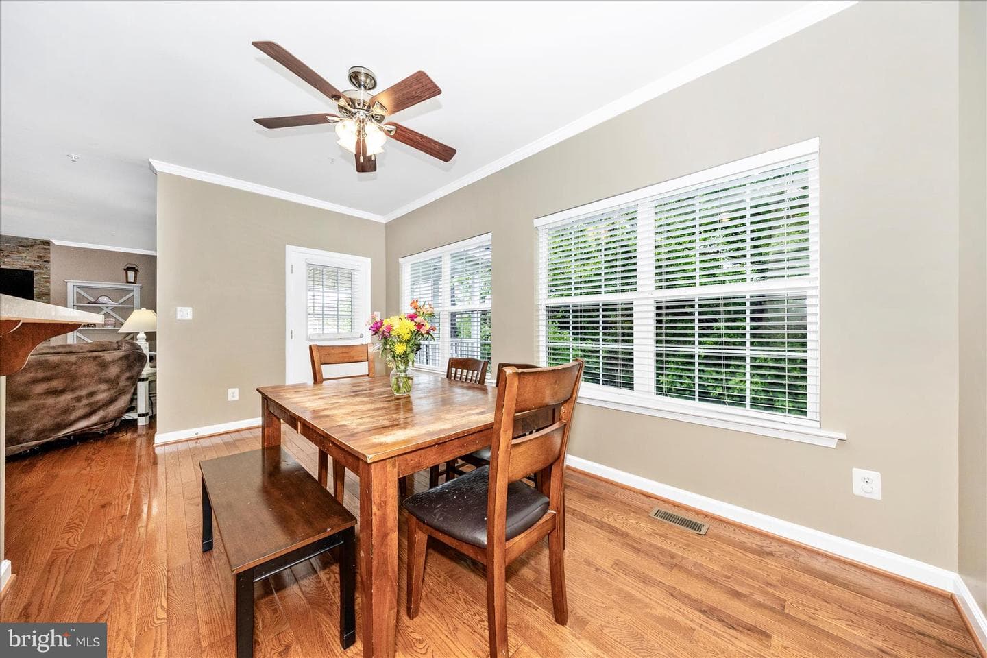 1801 Rileys Court S photo 14