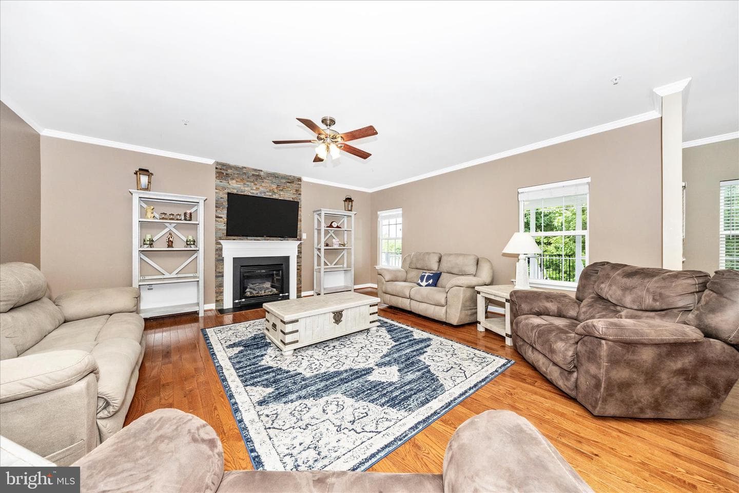 1801 Rileys Court S photo 15