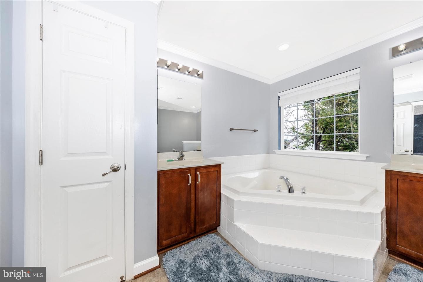 1801 Rileys Court S photo 24