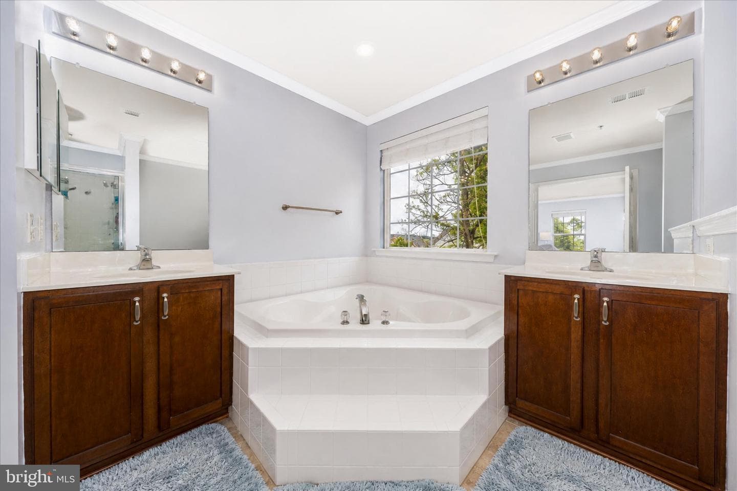 1801 Rileys Court S photo 25