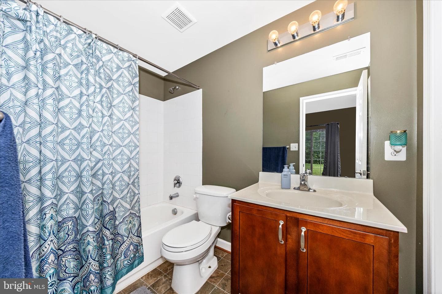 1801 Rileys Court S photo 42