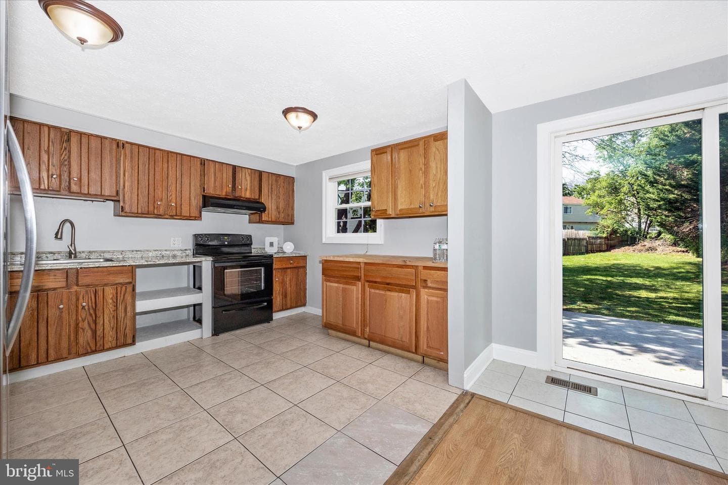 101 Andover Court photo 6