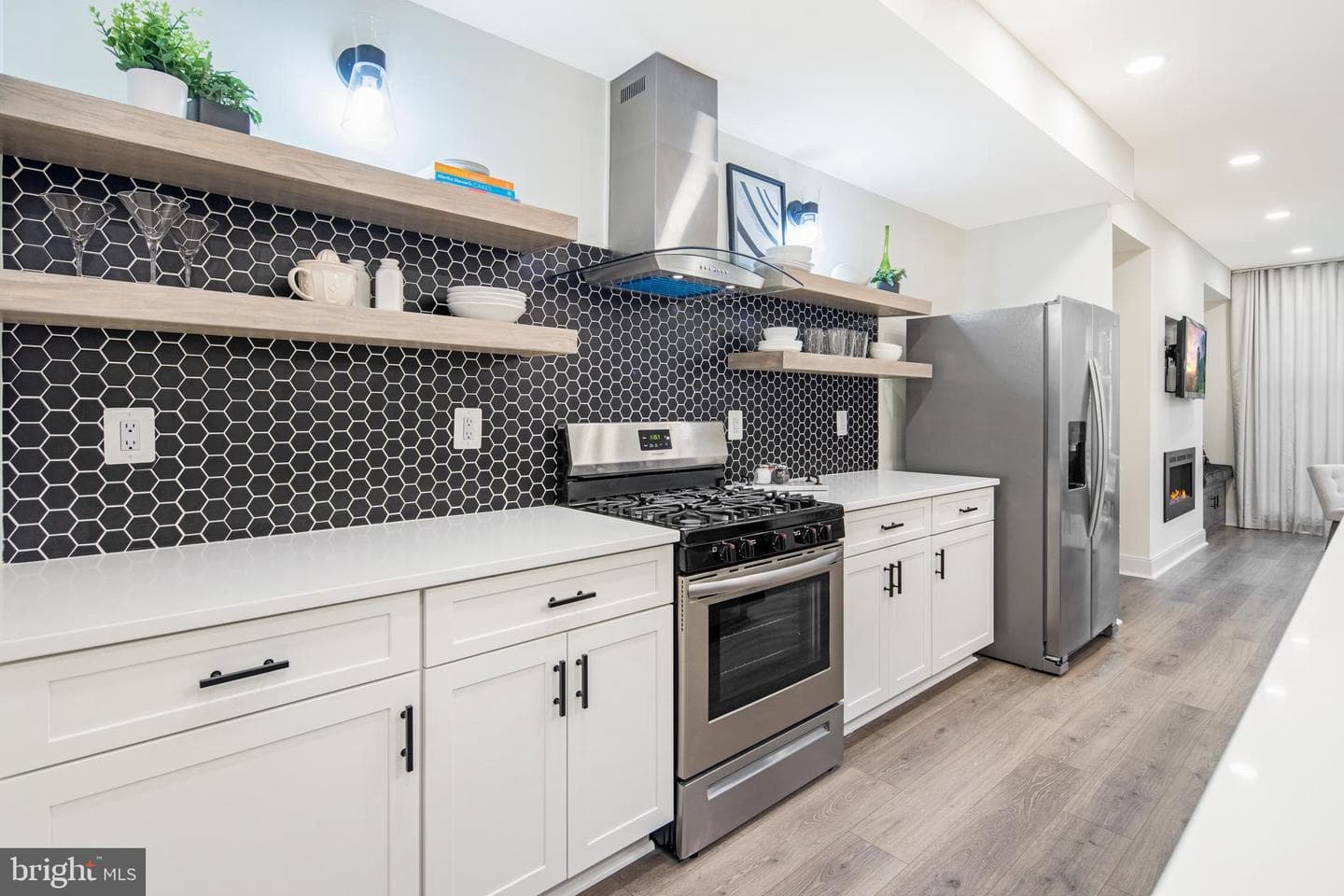 311 W South Street #unit 2 photo 5