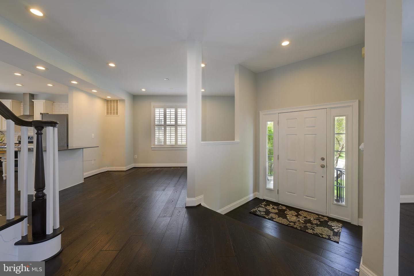 6905 Wimbledon Court photo 4