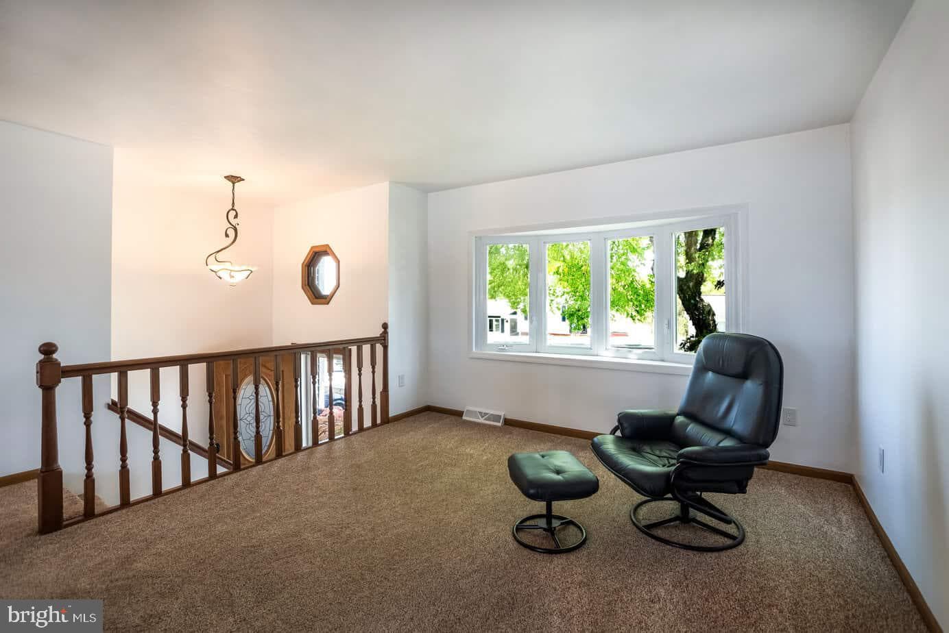 908 Horizon Road photo 3
