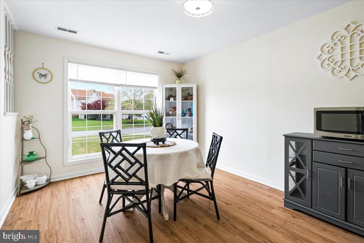 18 Robindale Drive photo 10