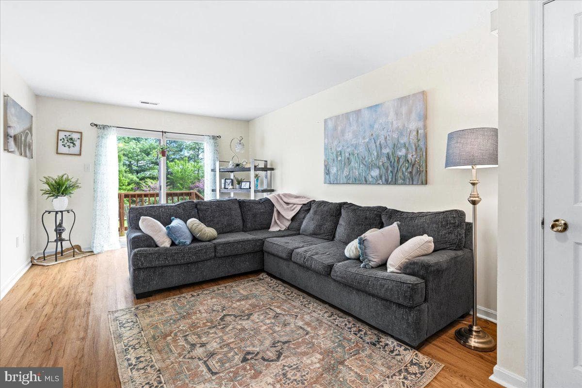 18 Robindale Drive photo 14
